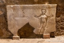 Immagine di Bere dalla sorgente: un ritorno alle origini della Fede - Catacombe S. Felicita - 17